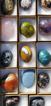 Load image into Gallery viewer, Palm stones
